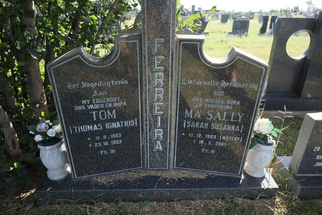FERREIRA Thomas Ignatius 1923-1993 & Sarah Susanna WEYERS 1923-2005