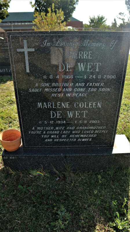 WET Marlene Coleen, de 1934-2003 :: DE WET Pierre 1966-2000