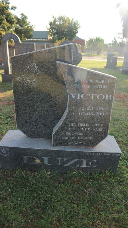 DUZE Victor 1965-2002