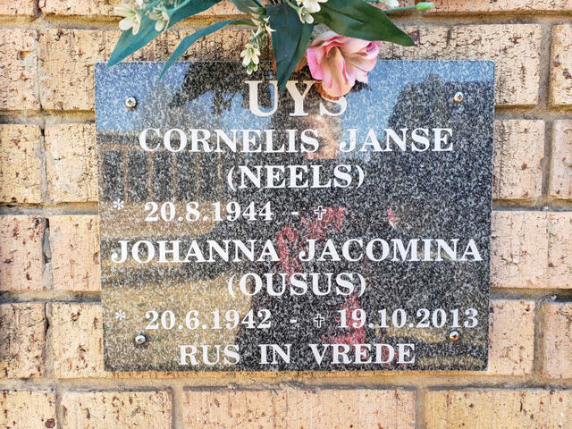 UYS Cornelis Janse 1944- & Johanna Jacomina 1942-2013