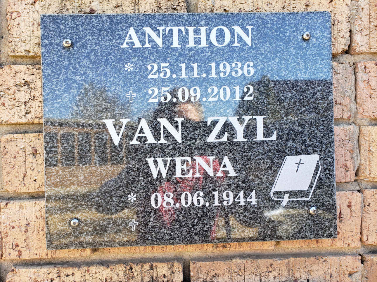 ZYL Anthon, van 1936-2012 & Wena 1944-