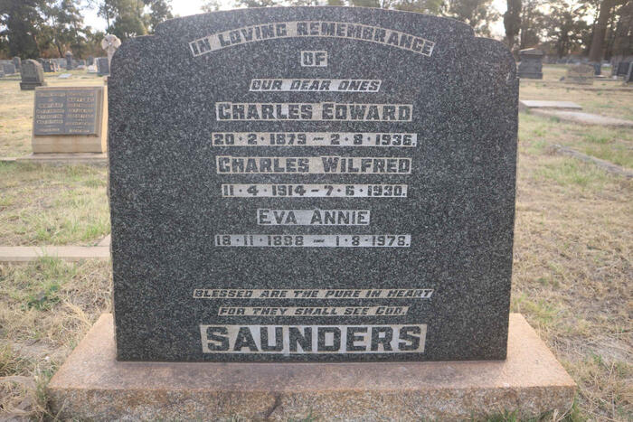 SAUNDERS Charles Edward 1879-1936 & Eva Annie 1888-1978 :: SAUNDERS Charles Wilfred 1914-1930