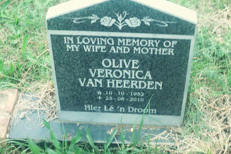 HEERDEN Olive Veronica,van 1952-2010