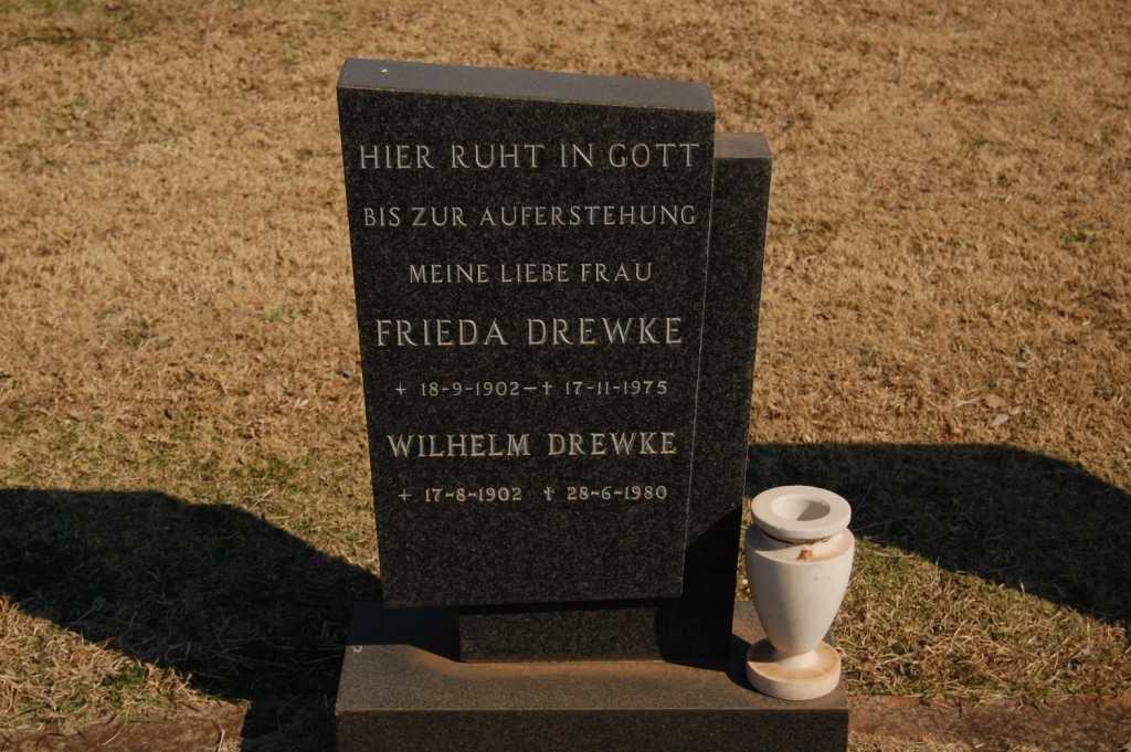DREWKE Wilhelm 1902-1980 & Frieda 1902-1975