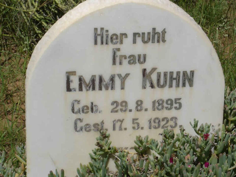 KUHN Emmy 1895-1923