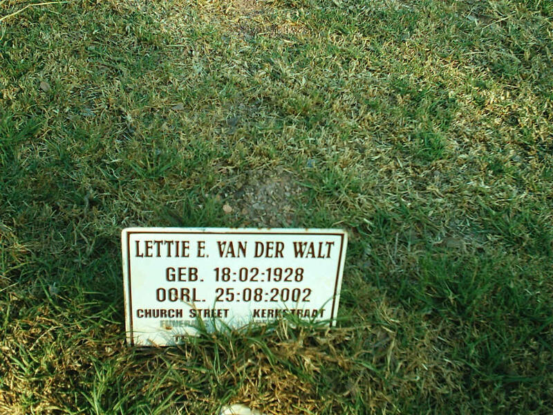 WALT Lettie E., van der 1928-2002