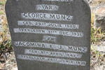 MUNZ George 1855-1921 & Jacomina E.J. 1847-1921
