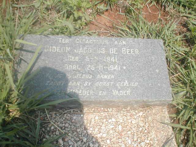 BEER Gideon Jacobus, de 1941-1941