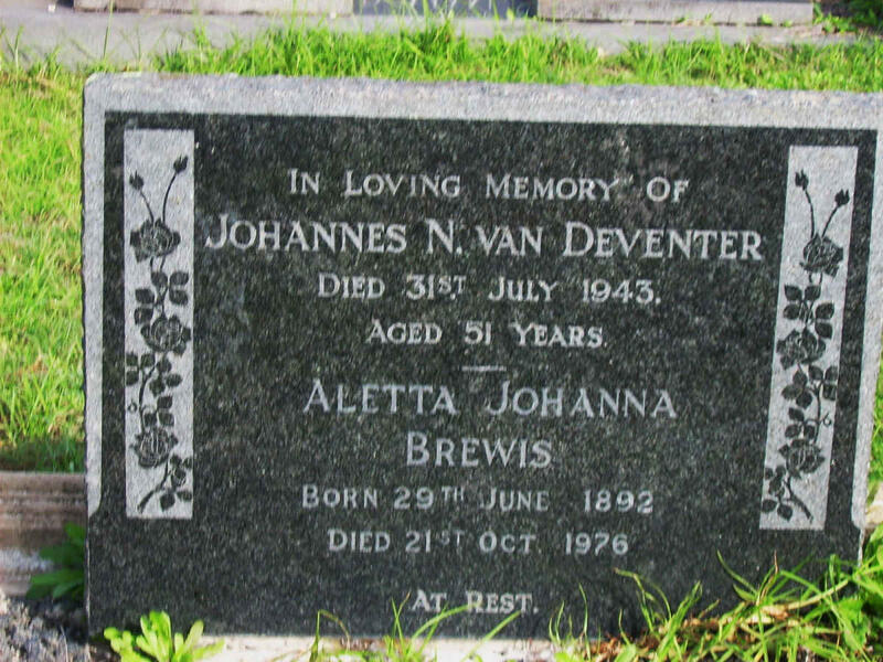DEVENTER Johannes N., van -1943 :: BREWIS Aletta Johanna 1892-1976