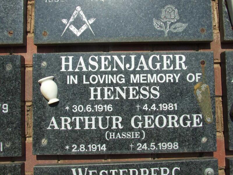 HASENJAGER Arthur George 1914-1998 & Heness 1916-1881