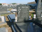 DAVIDS Bernard 1932-2007 & Cynthia 1942-2004
