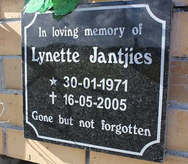 JANTJIES Lynette 1971-2005