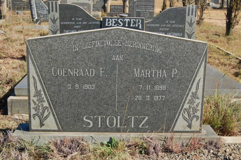 STOLTZ Coenraad F. 1903- & Martha P. 1898-1977