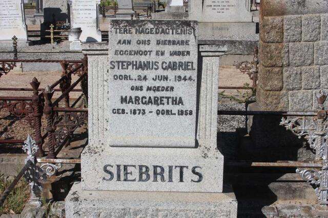 SIEBRITS Stephanus Gabriel -1944 & Margaretha 1873-1958