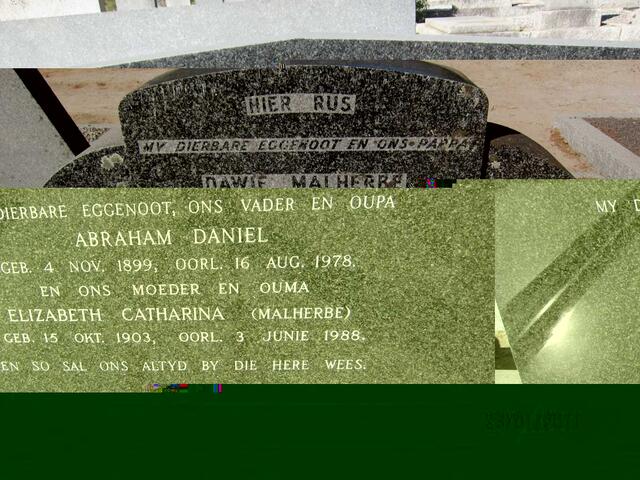 ? Abraham Daniel 1899-1978 & Elizabeth Catharina MALHERBE 1903-1988