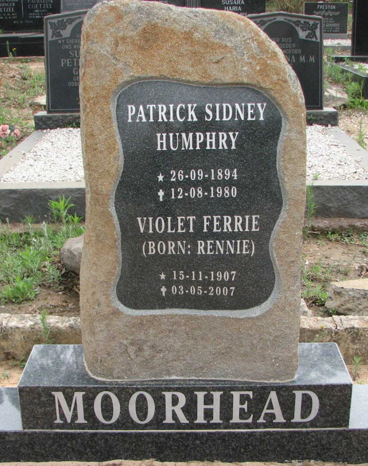 MOORHEAD Patrick Sydney Humphry 1894-1980 & Violet Ferrie RENNIE 1907-2007