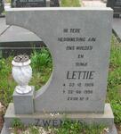 ZWENNIS Lettie 1926-1996