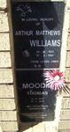 WILLIAMS Arthur Matthews 1931-1997 :: MOODIE Thomas 1947-1995