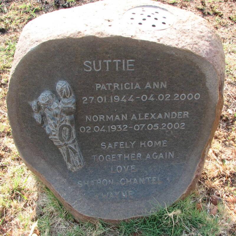 SUTTIE Norman Alexander 1932-2002 & Patricia Ann 1944-2000
