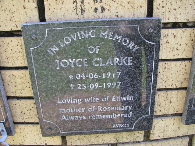 CLARKE Joyce 1917-1997