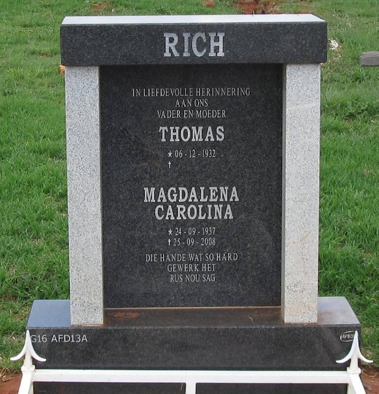 RICH Thomas 1932- & Magdalena Carolina 1937-2008