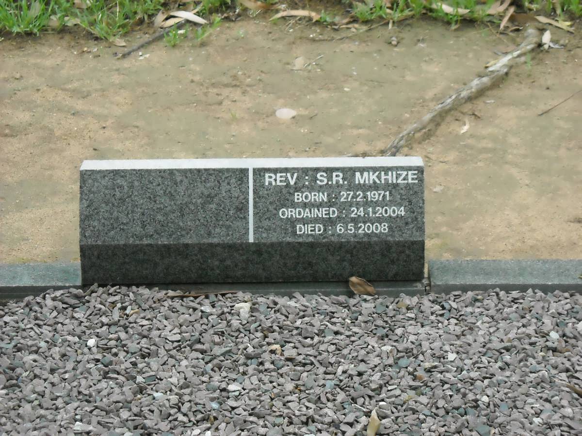 MKHIZE S.R. 1971-2008