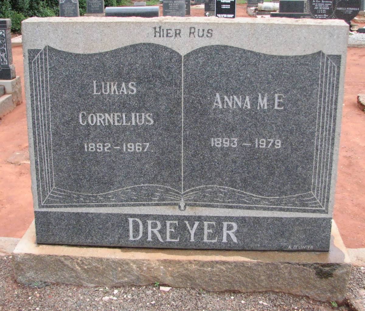 DREYER Lukas Cornelius 1892-1967 & Anna M.E. 1893-1979