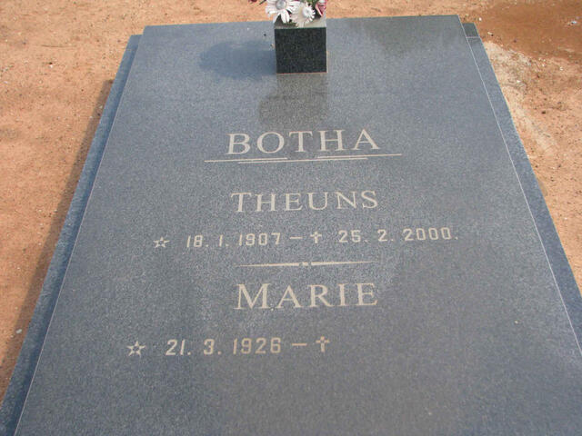 BOTHA Theuns 1907-2000 & Maria 1926-