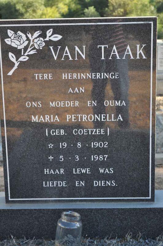 TAAK Maria Petronella, van nee COETZEE 1902-1987
