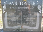 TONDER Andries Petrus, van 1895-1960 & Magdalena Josina 1904-1992