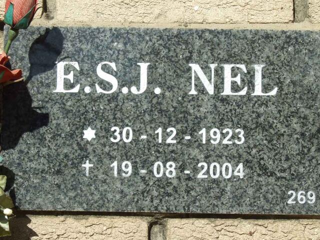 NEL E.S.J. 1923-2004