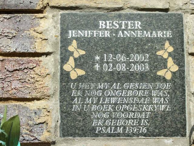 BESTER Jennifer-Annemarie 2002-2003
