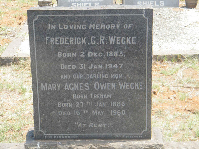 WECKE Frederick C.R. 1883-1947 & Mary Agnes Owen TRENAM 1886-1960
