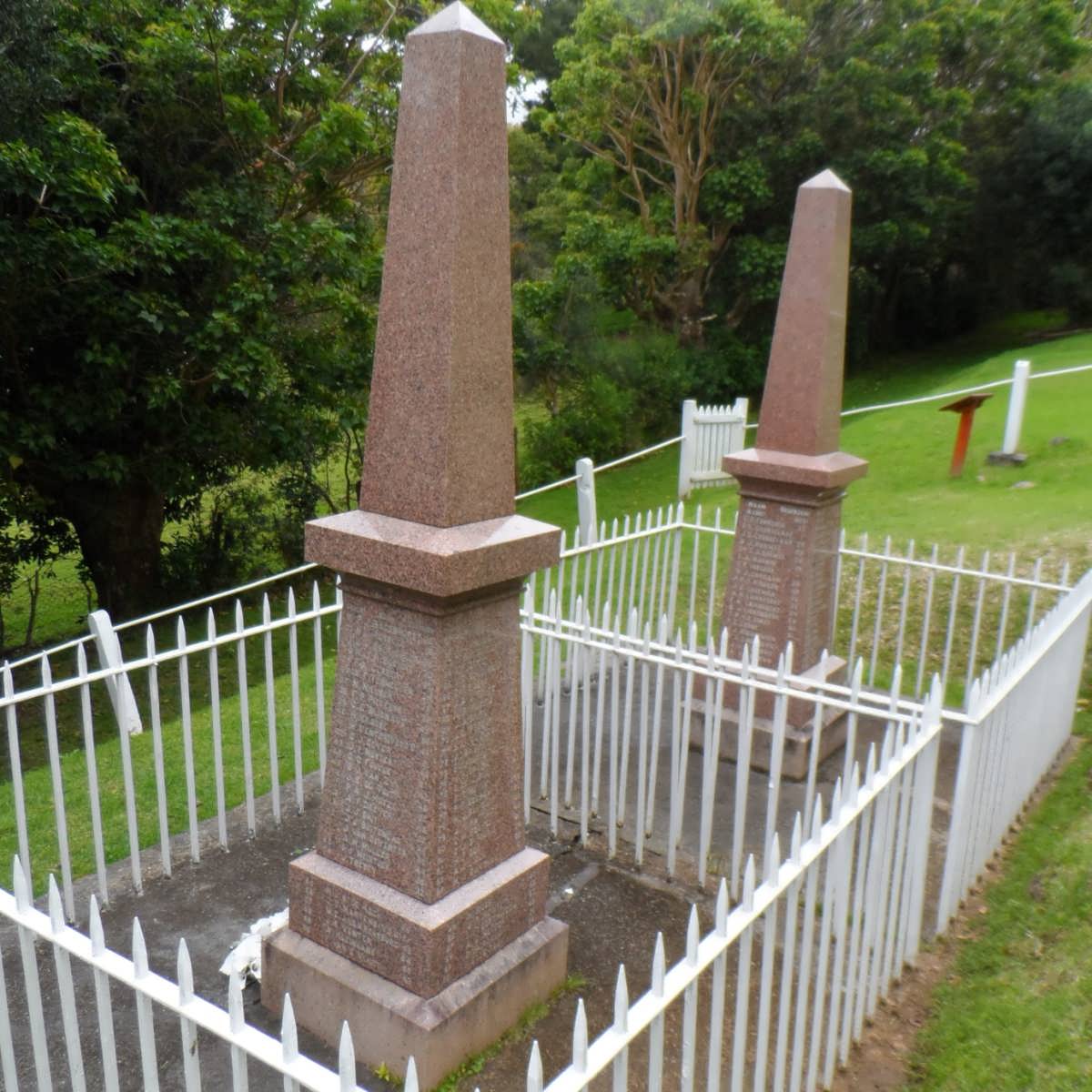 03. Overview on 2 Boer War Memorials