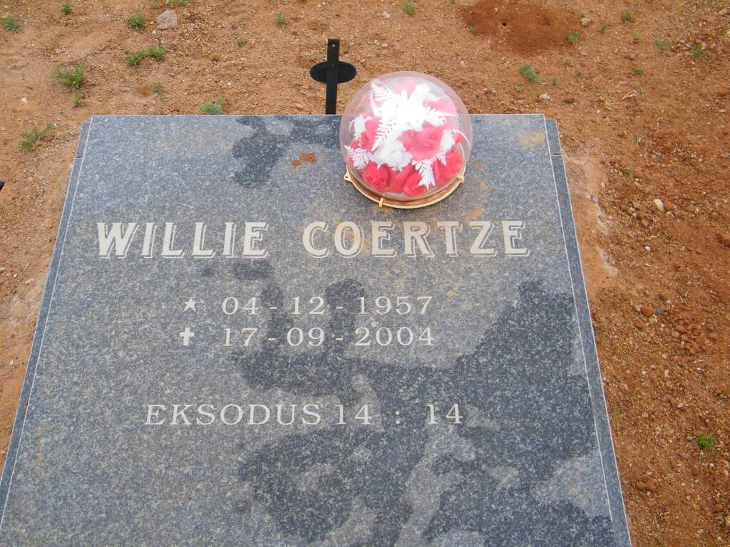 COERTZE Willie 1957-2004