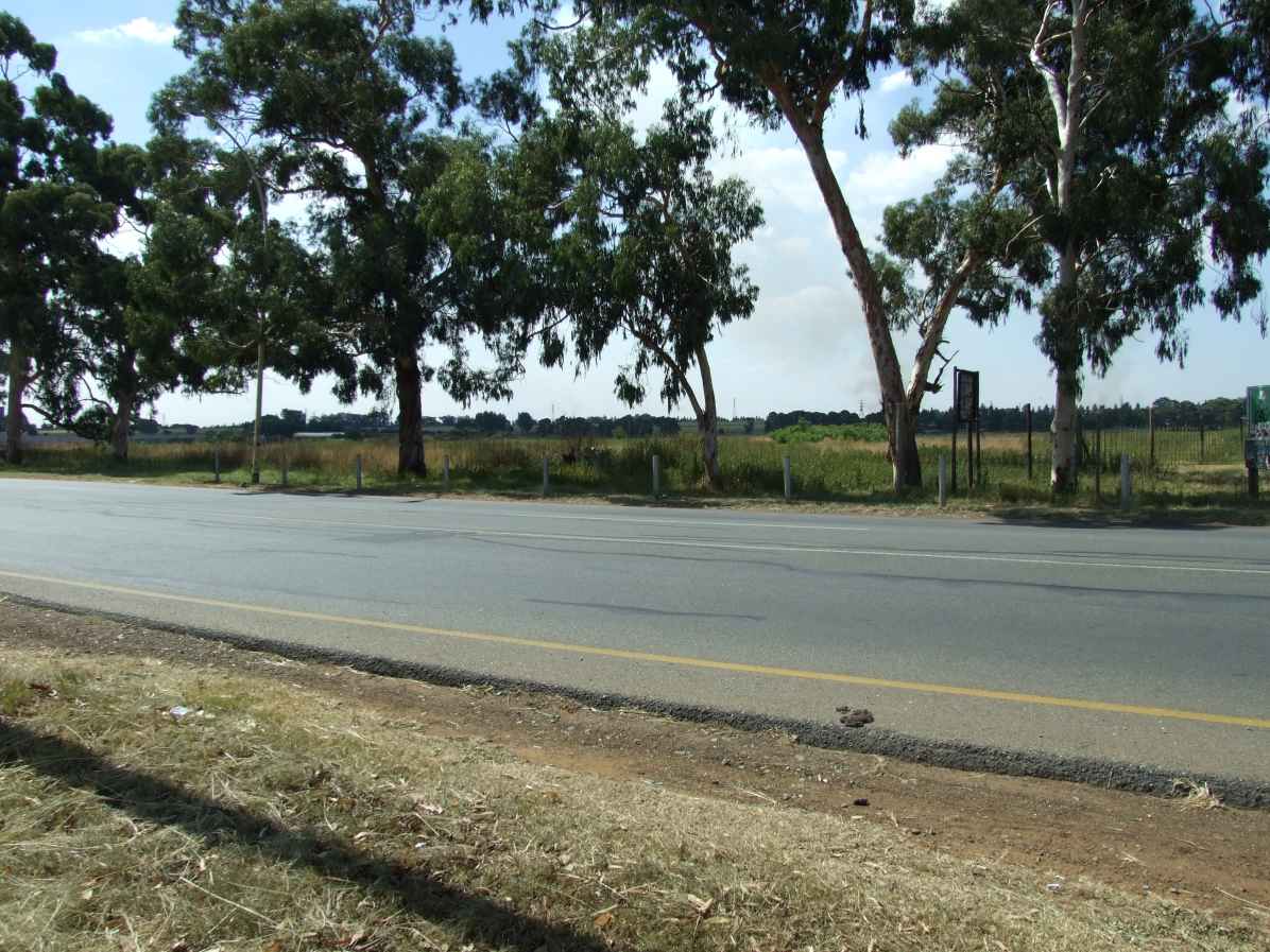 2. Overview across road from monument