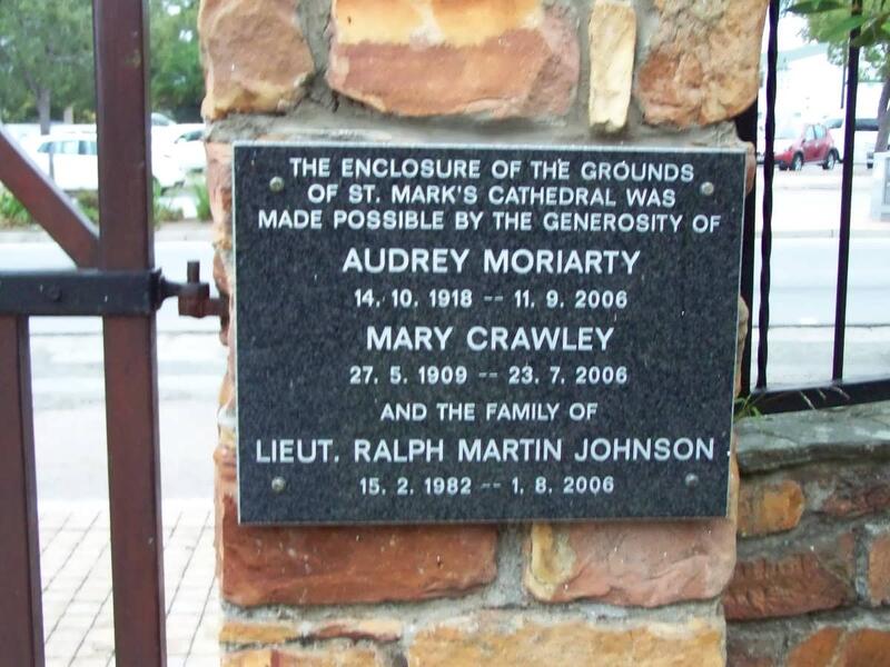CRAWLEY Mary 1909-2006 :: MORIARTY Audrey 1918-2006 :: JOHNSON Ralph Martin 1982-2006