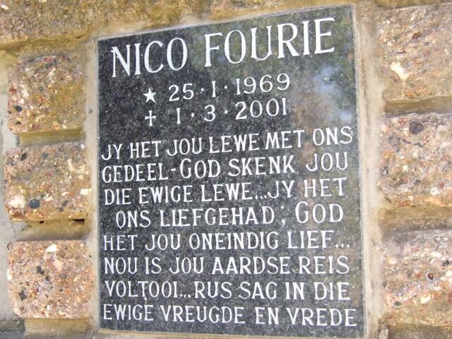 FOURIE Nico 1969-2001