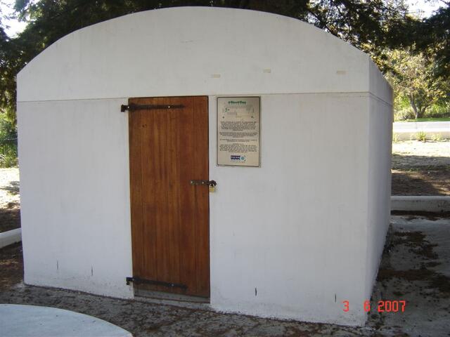 1. Grafkelder Driefontein Begraafplaas