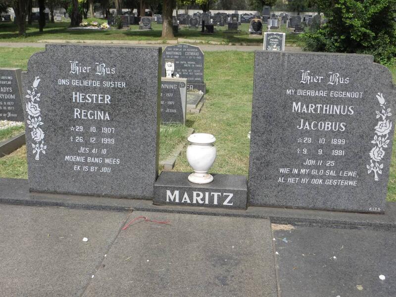 MARITZ Marthinus Jacobus 1899-1991 & Hester Regina 1907-1999