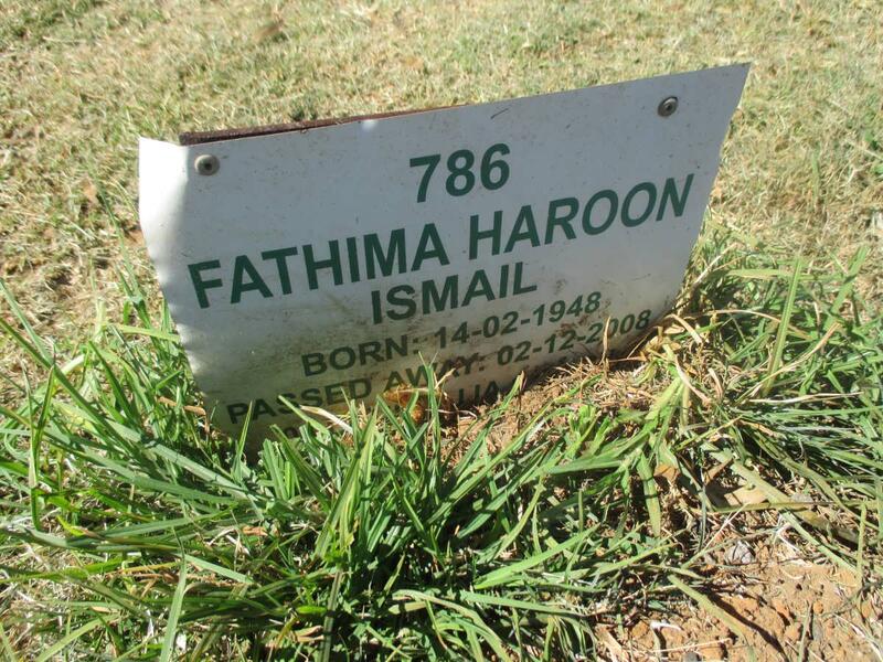 ISMAIL Fathima Haroon 1948-2008
