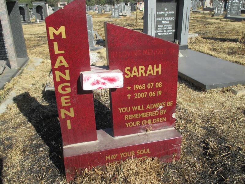 MLANGENI Sarah 1968-2007
