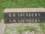 SAUNDERS B.H. :: SAUNDERS S.M.