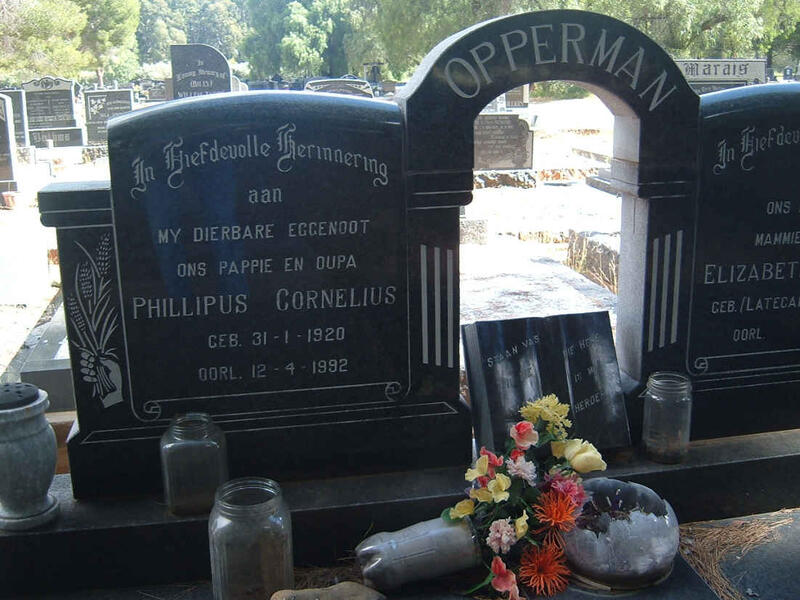 OPPERMAN Phillipus Cornelius 1920-1992 & Elizabeth Johanna LATEGAN 1924-