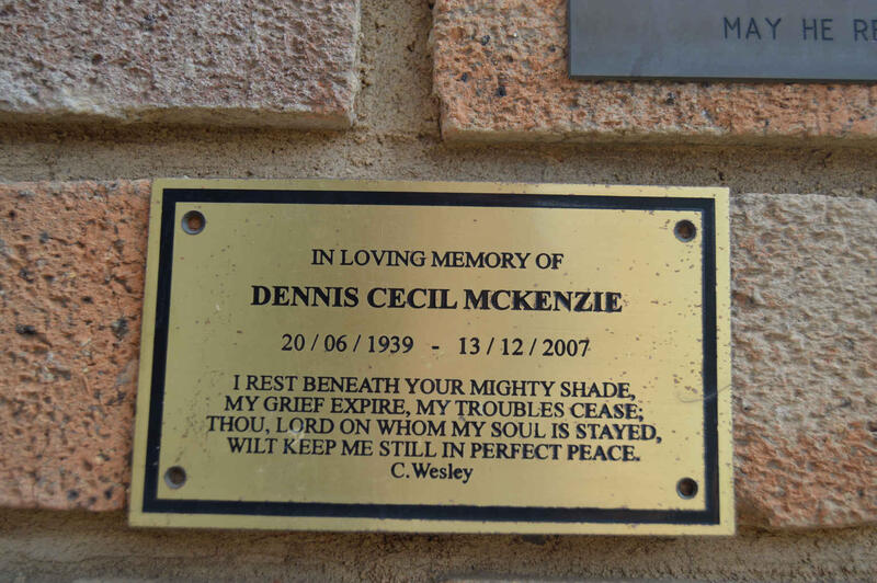 MCKENZIE Dennis Cecil 1939-2007