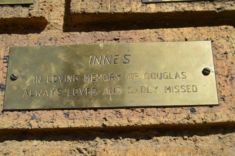 INNES Douglas