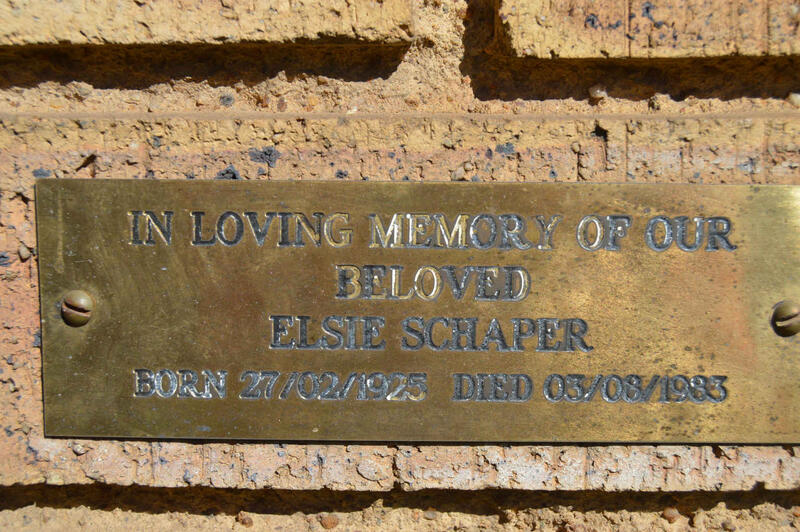 SCHAPER Elsie 1925-1983