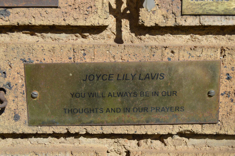 LAVIS Joyce Lily
