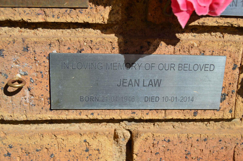 LAW Jean 1946-2014