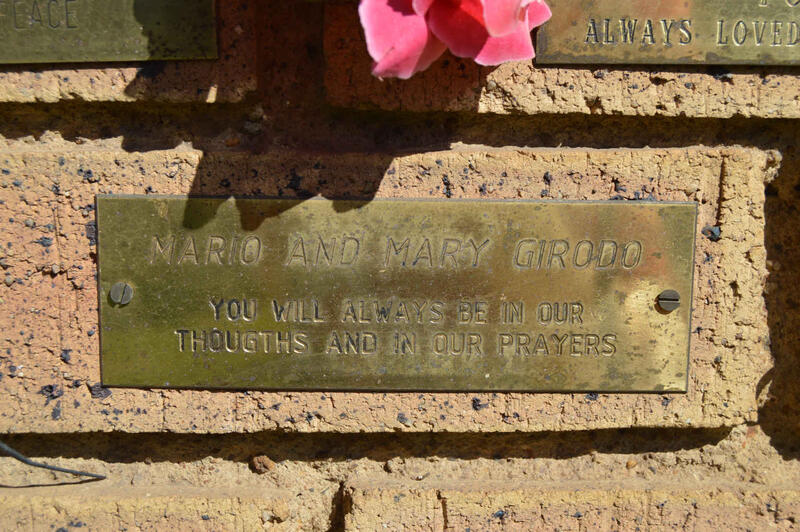 GIRODO Mario & Mary